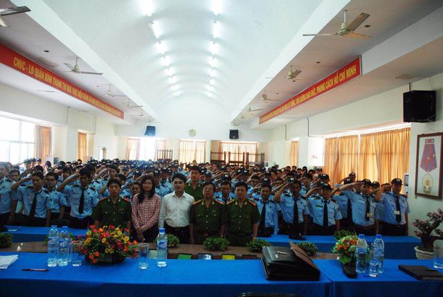 Công ty bảo vệ tết tại TPHCM.